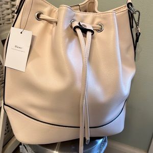 Bucket bag!